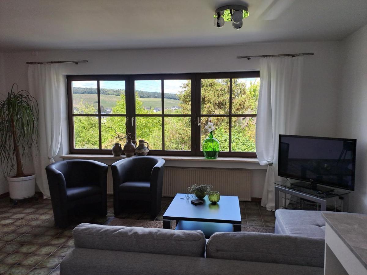 Weingut Goedert Apartment Osann-Monzel ภายนอก รูปภาพ